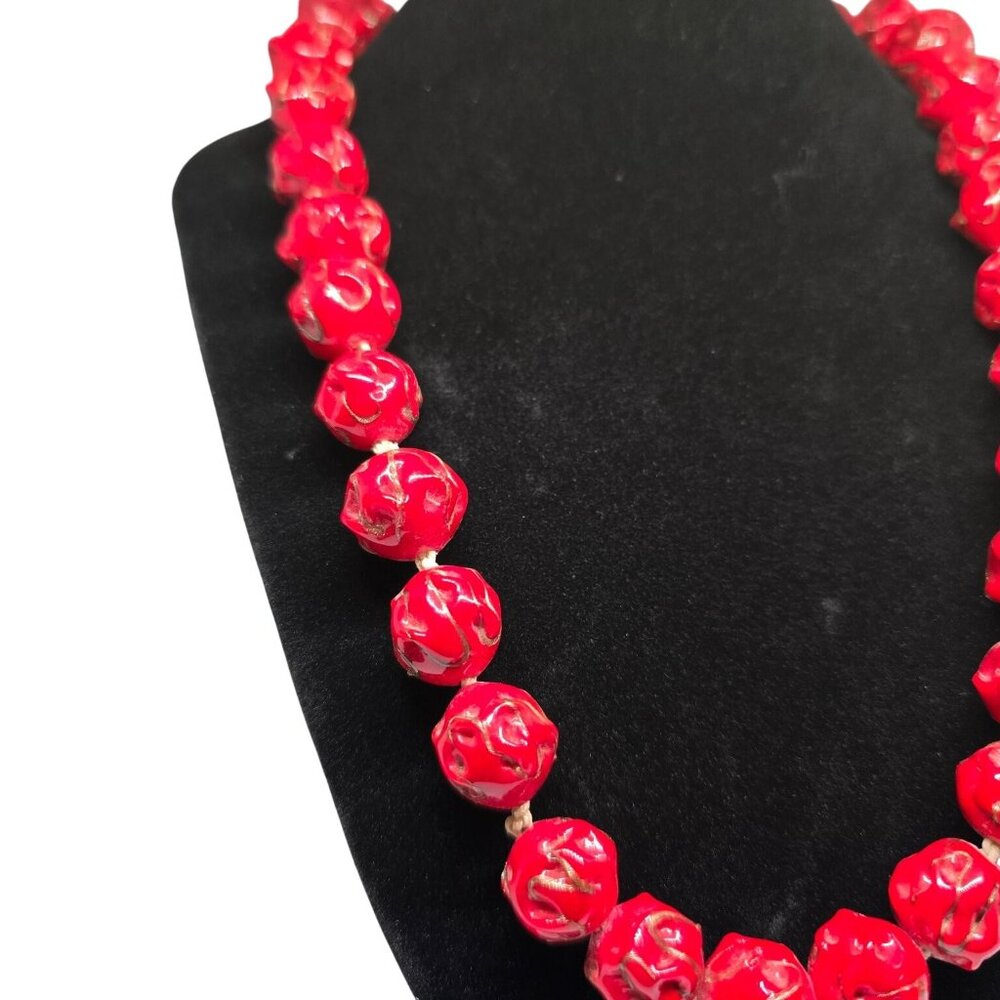 Vintage Red Cinnabar Style Beaded Necklace Gold Tone 18" Choker - Picture 2 of 5